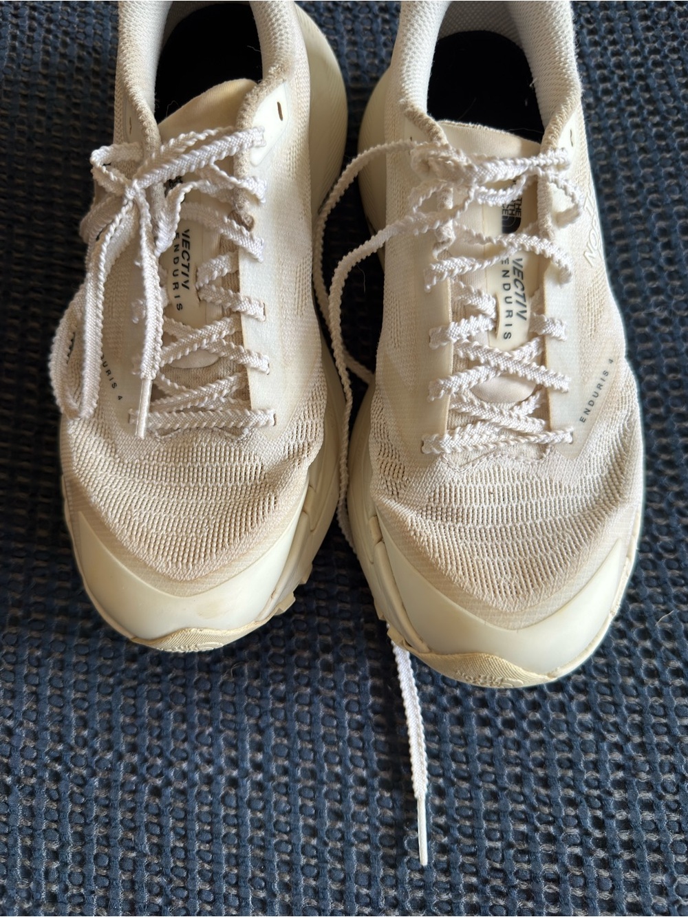 The North Face Vective Enduris 4 Trail Running Shoes - Picture 2 of 9